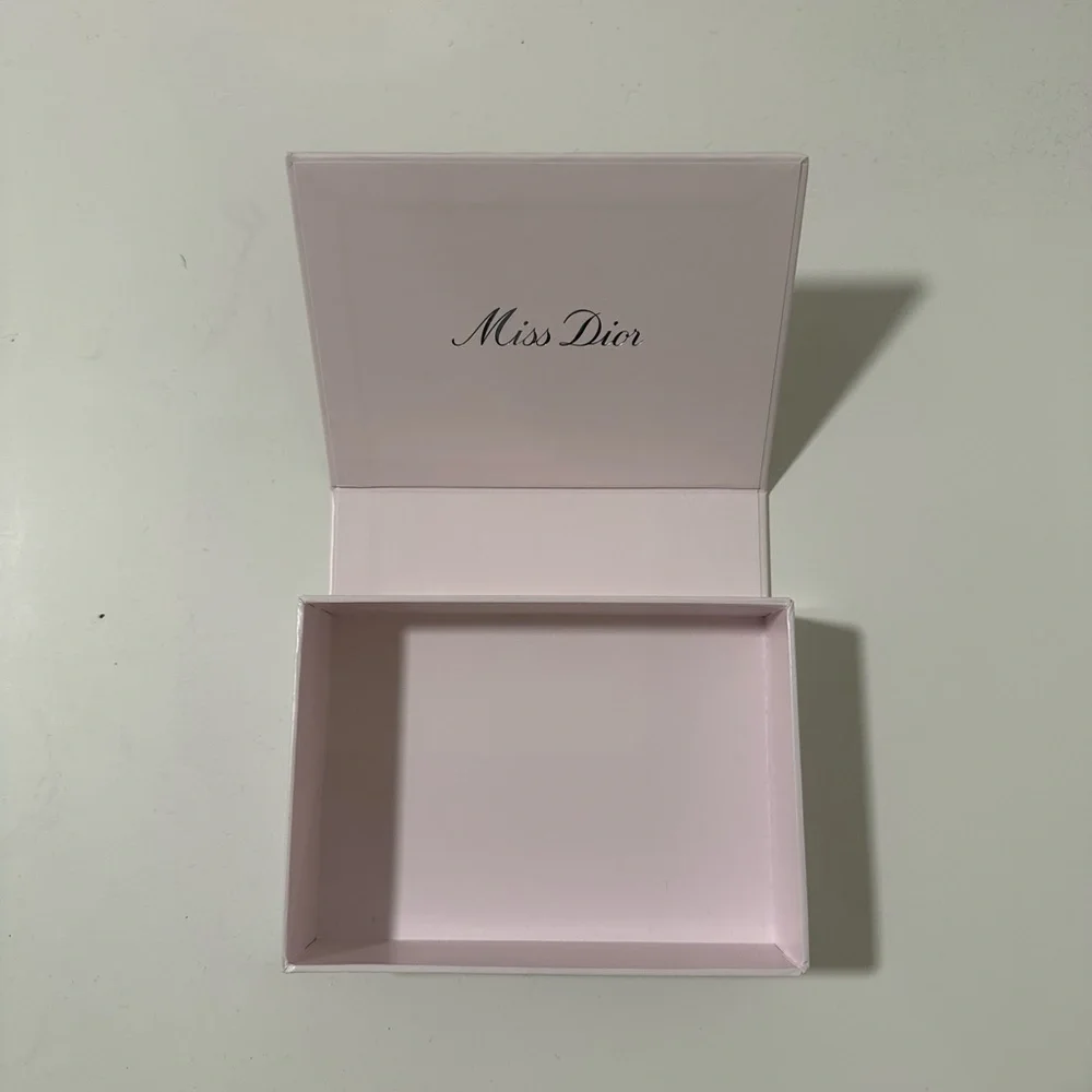 Dior storage box - Picture 2 of 3